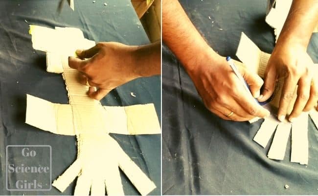 create tendon bends in cardboard articulated hand
