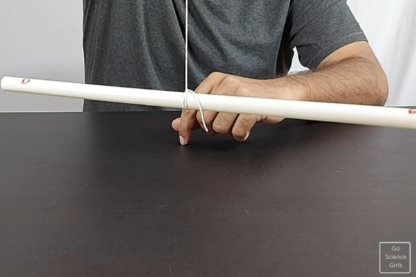 Tie Thread In The Middle Part Of PVC Pipe